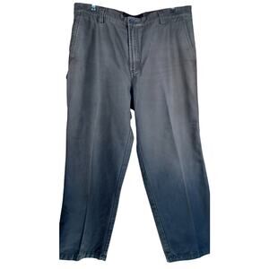 IZOD Rock Washed Men’s Relaxed Fit Pants 38x30 Heavily Stone Washed Cotton Gray